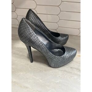 Steve Madden Nala Platform Pumps Womens 8 Grey Metallic Snakeskin Stilettos